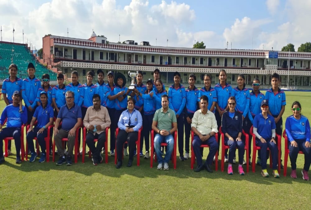 Bcci Board Trophy: Uttarakhand Under-19 Women Cricket Team created history by Wins Trophy after defeat Madhya Pradesh