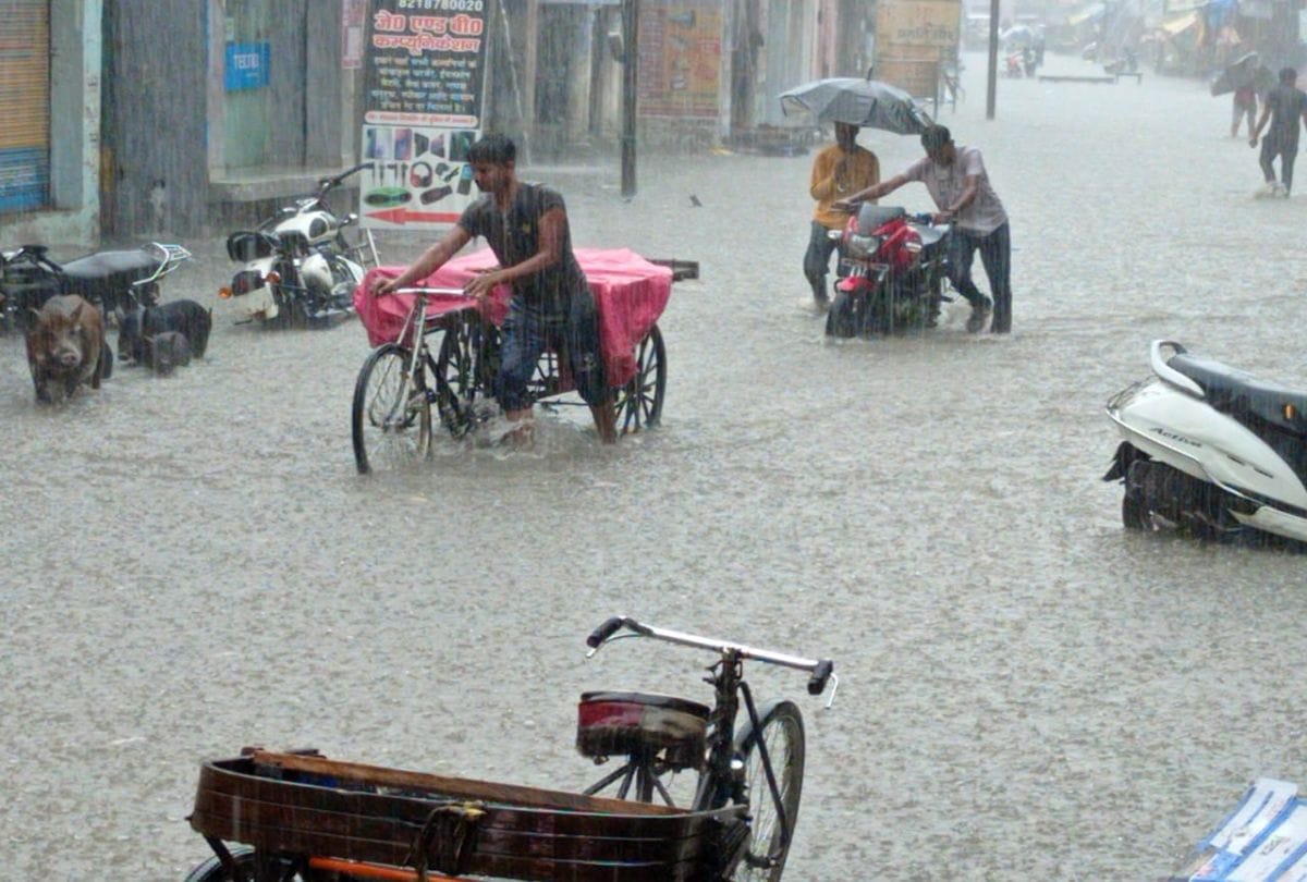 Weather condition: Monsoon was to go in September, wreaking havoc from Uttarakhand to Kerala in October