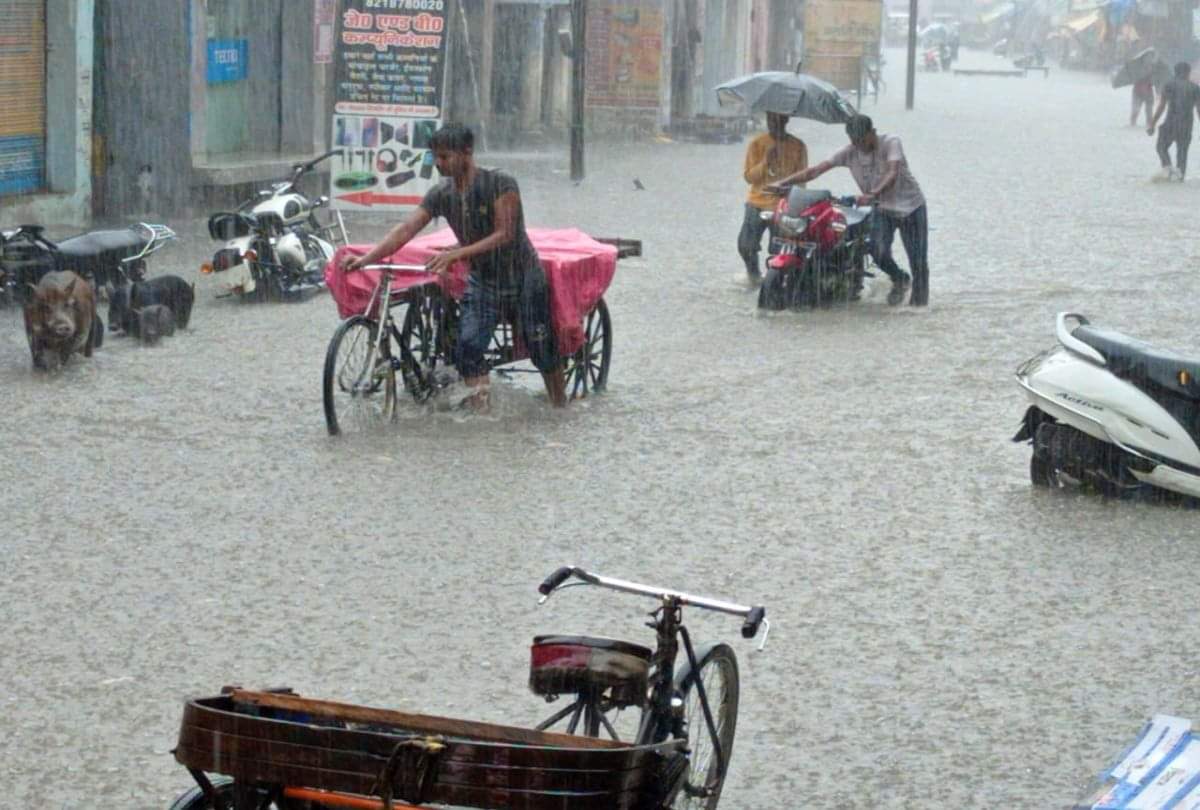 Rain Hits In Agra Division At Monday Know Weather Forecast For Next Two Days