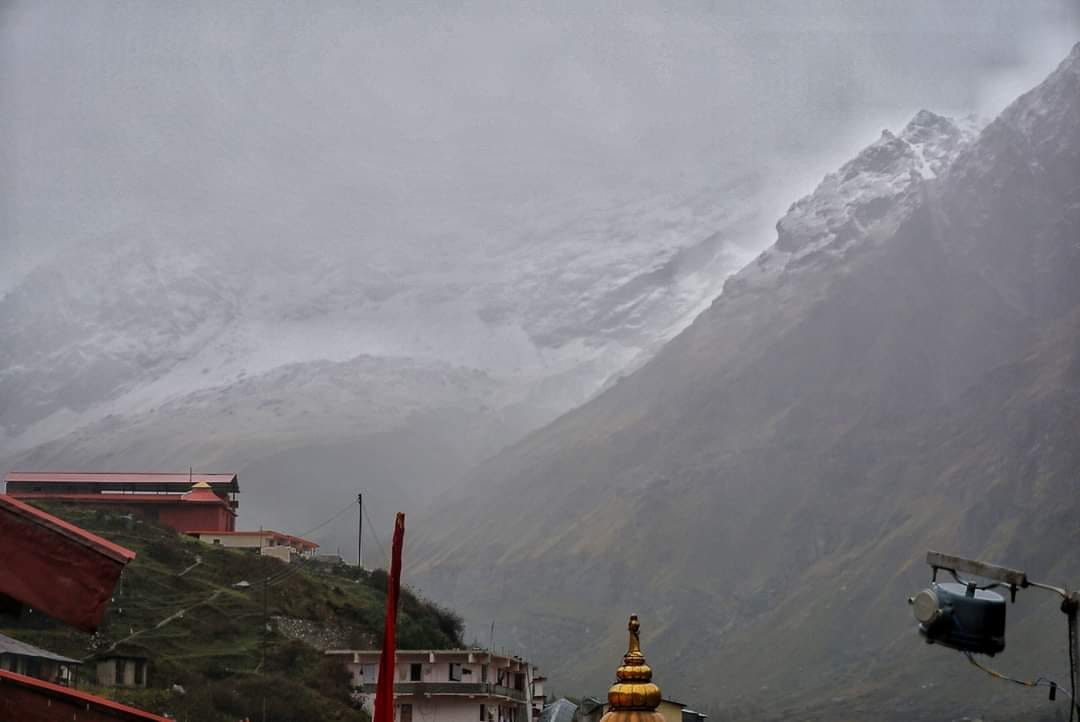 Uttarakhand Weather Update News: snowfall in uttarakhand, see photos