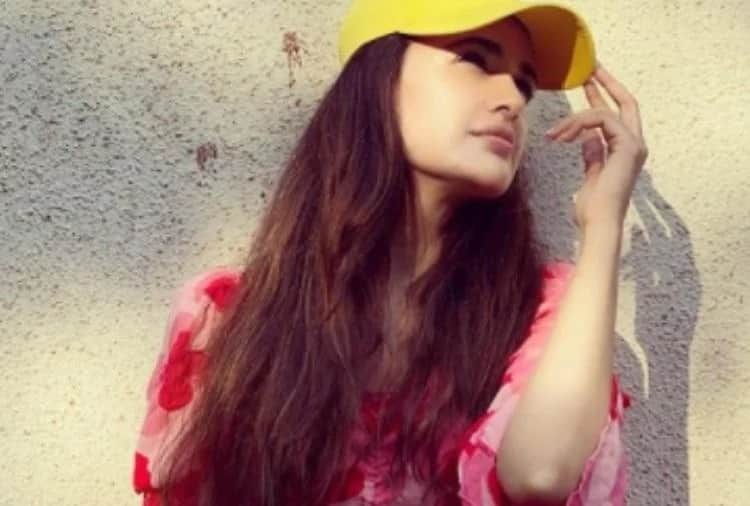 Actress Yuvika Chaudhary arrested by Haryana Police