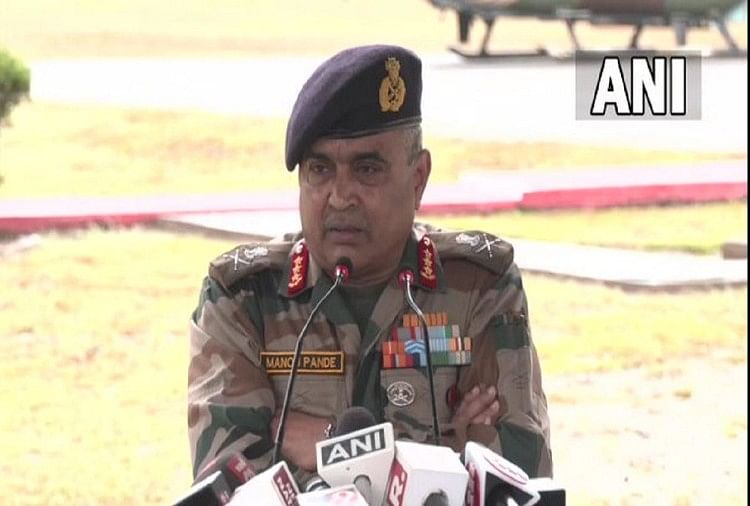 Trending News: LAC Dispute: Army Chief visits Eastern Command Headquarters, takes stock of military preparations on LAC