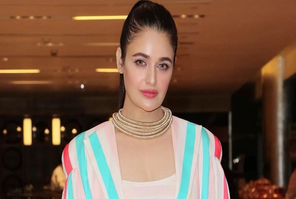 know everything about  Actor Yuvika Chaudhary, Accused Of Casteist Remarks