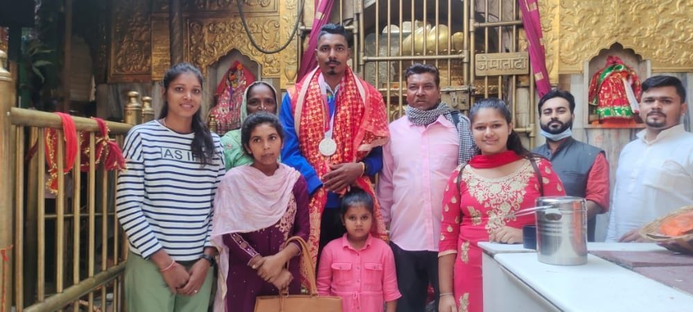Temple trust forgot to honor Nishad