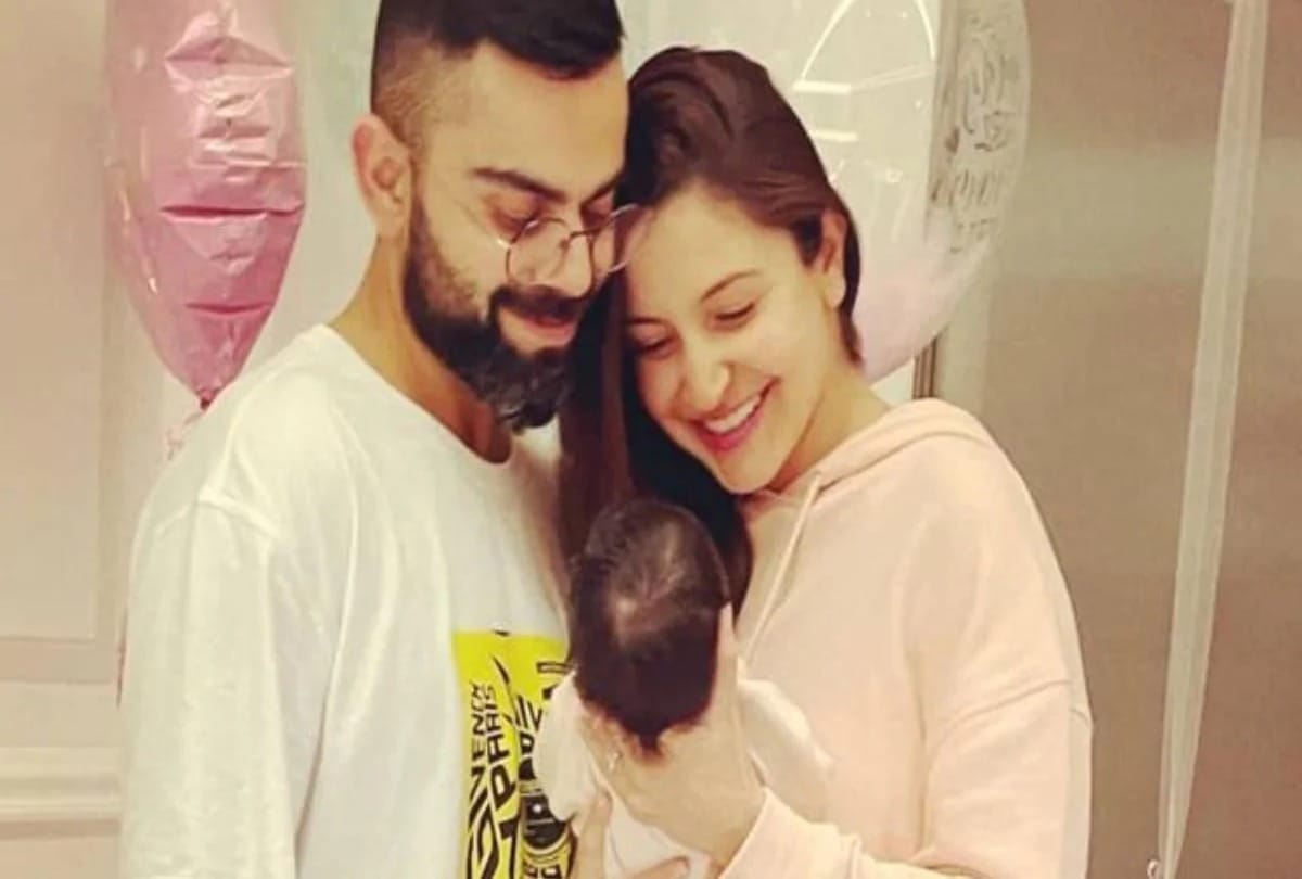 Anushka  and Virat are all smiles as they enjoy breakfast with Vamika in new pic