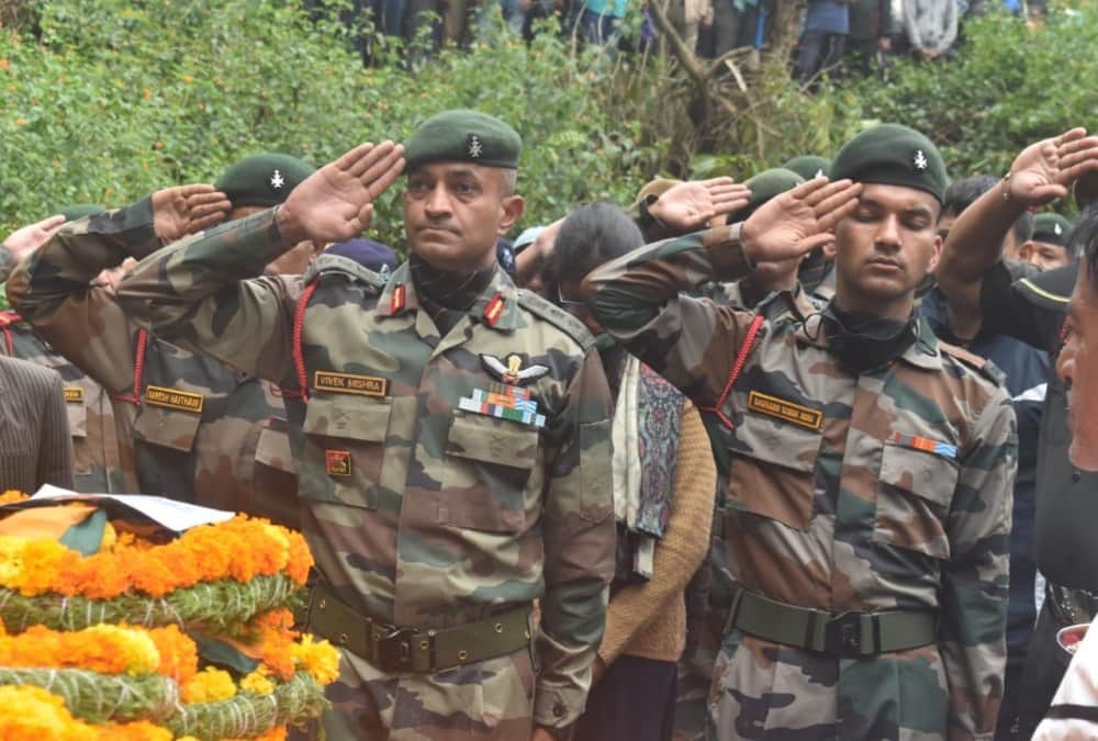 Jammu and Kashmir Encounter: Huge Crowd during Martyr Rajendra Singh Funeral in kotdwar Uttarakhand Photos