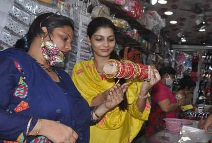 Karwa Chauth 2021 Market For Business Woman Cosmetics