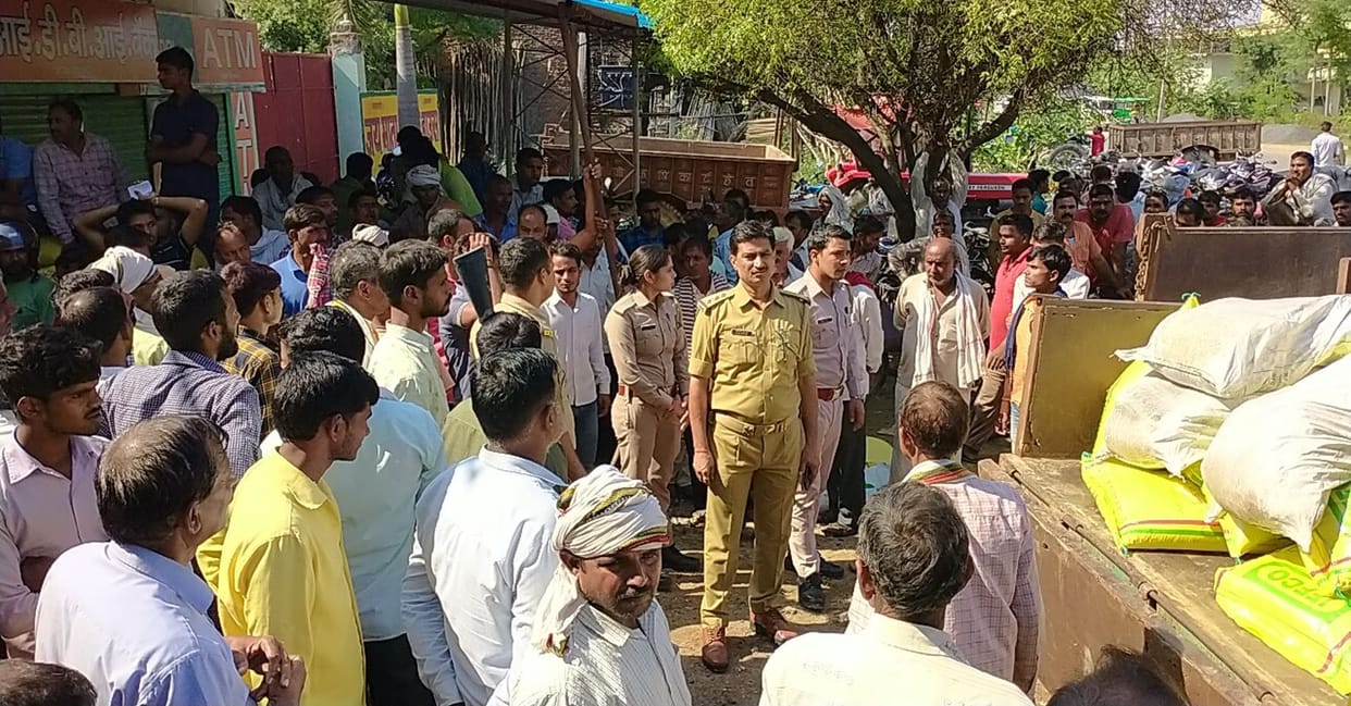 Farmers created ruckus for DAP, police took care of the system