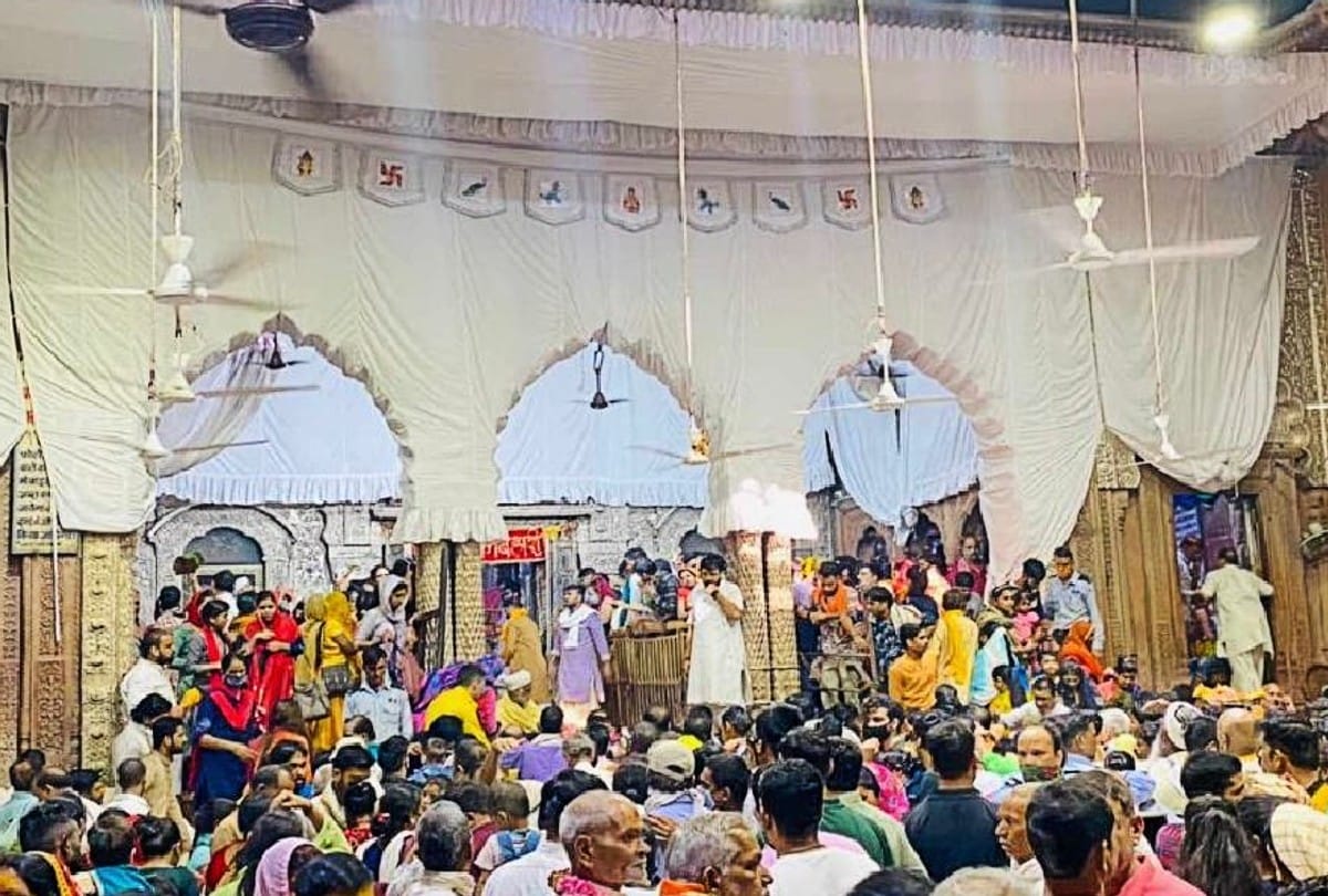 Sharad Purnima 2021: Banke Bihari Darshan timing today