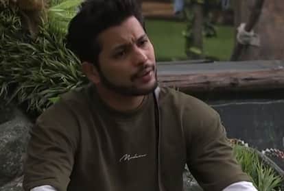 bigg boss 15 nishant bhat is the new captain in the bb house beat jay bhanushali and pratik sehajpal