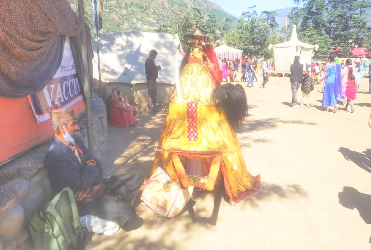 Maa Chamunda reached Kullu Dussehra festival after walking for 27 days with Devlus