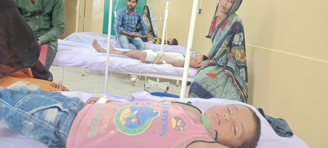 24 people sick after eating poisoned food