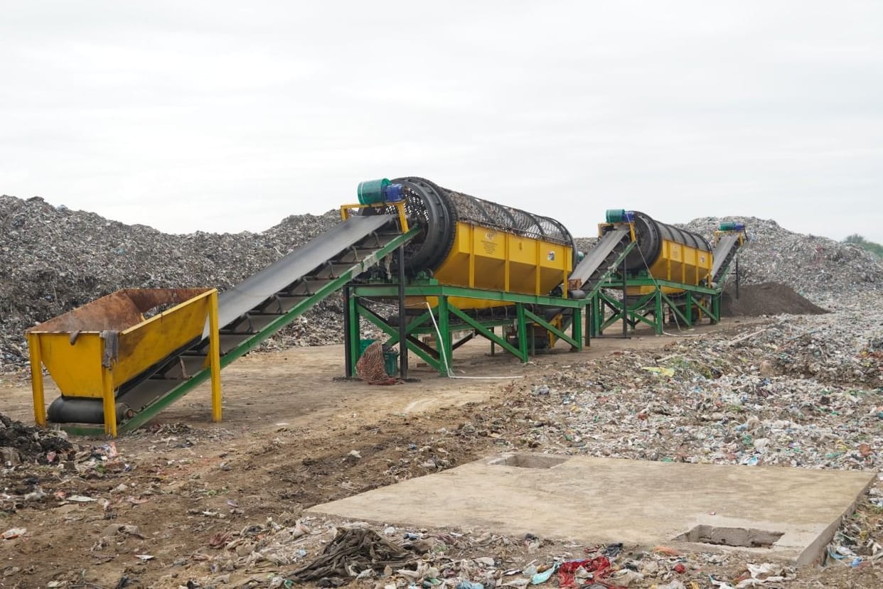 Garbage, plastic and polythene will be used as fuel in cement-thermal power plant