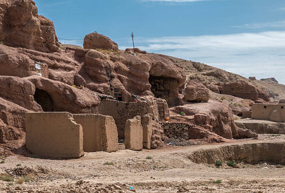 mysterious cave of afghanistan which america still hides from the world