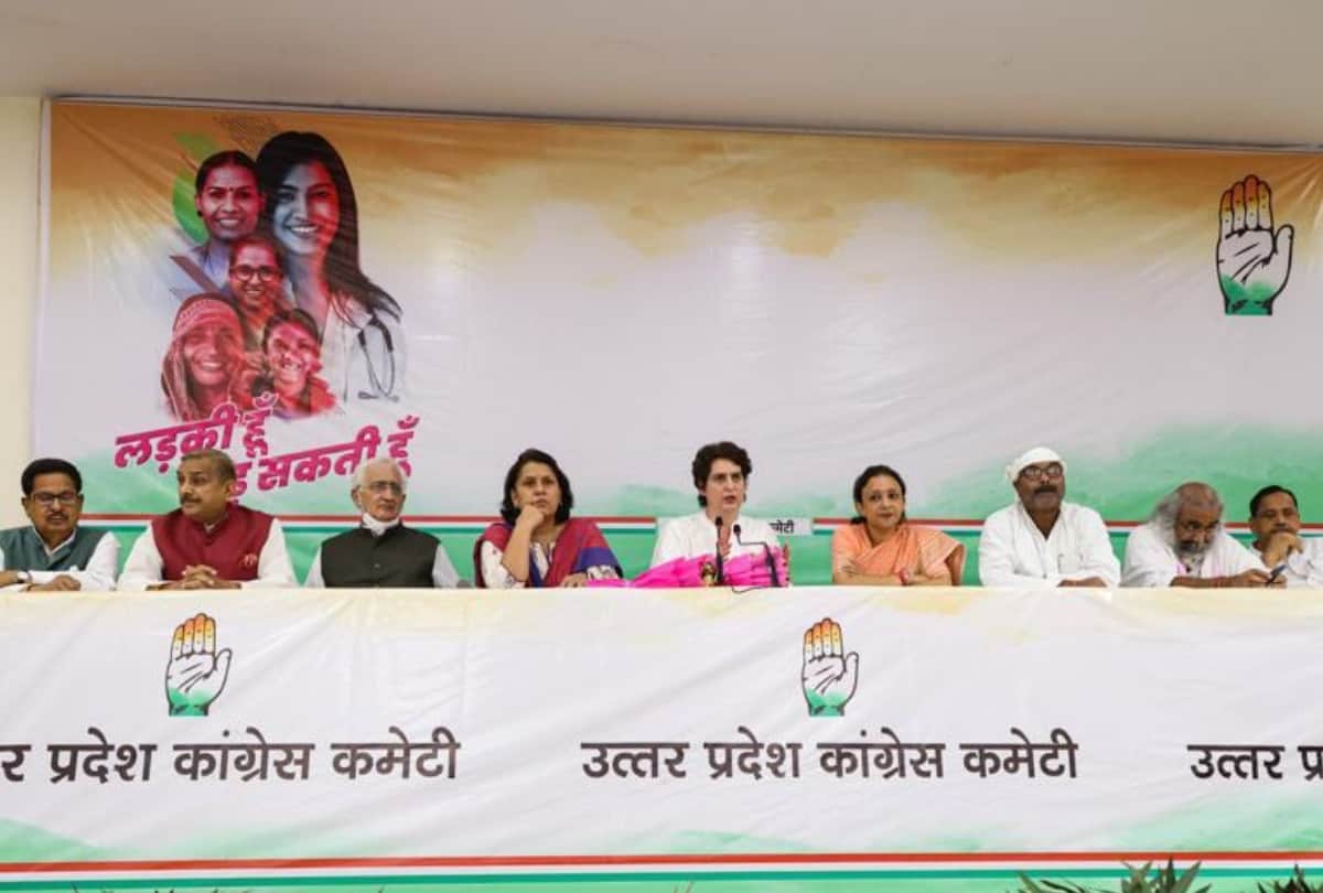 Priyanka Gandhi says Women should come into politics.