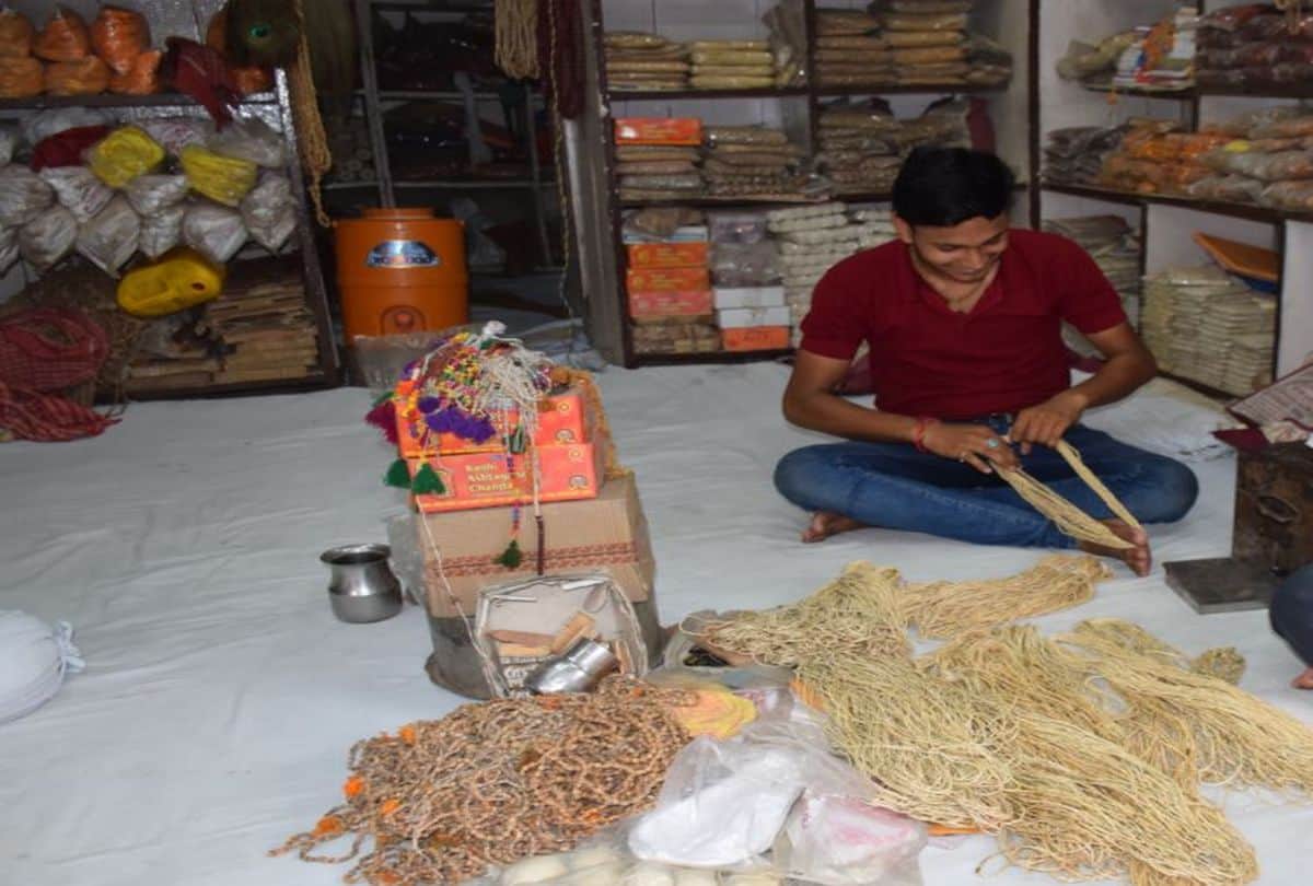 Devotees Wearing Tulsi Mala Made From Radha Kund In Kartil Mass