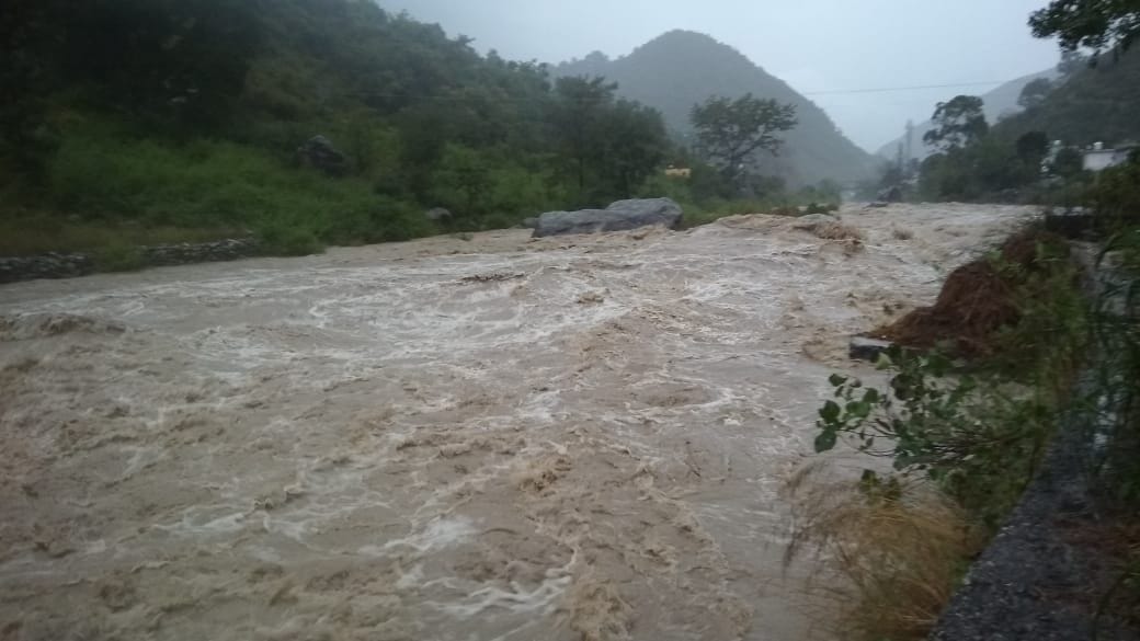 Two houses collapsed in Betalghat, family safe