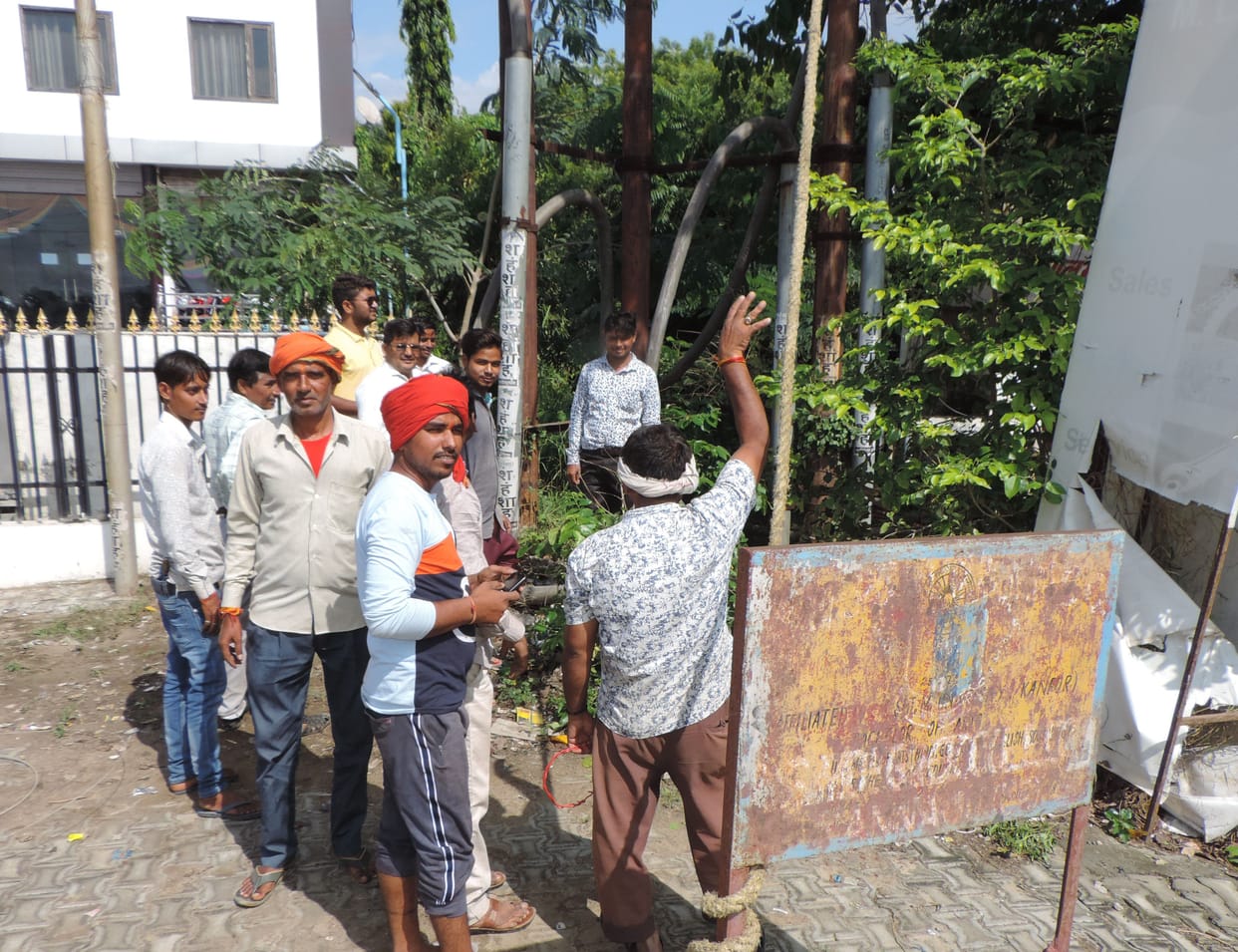 Fault due to rain, electricity remained closed for eight hours, 15 cold storages, 150 villages did not get supply