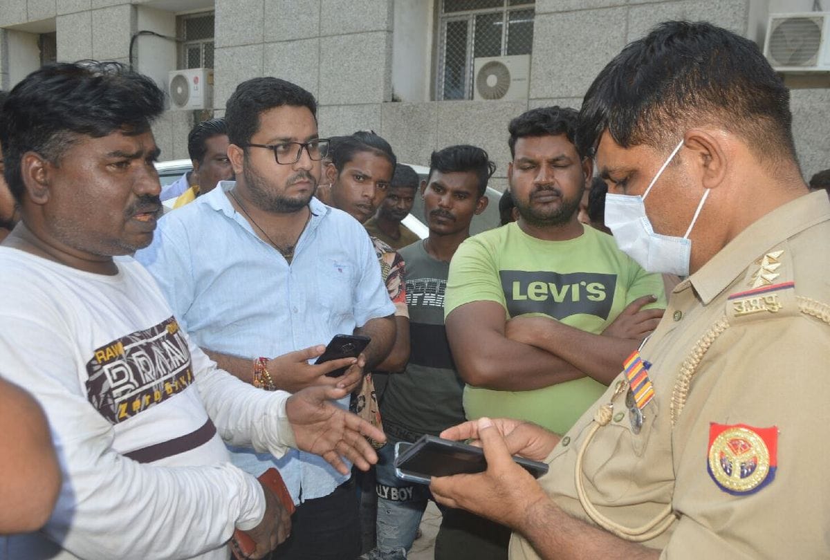sanitation worker died family blame illegal custody for 60 hours