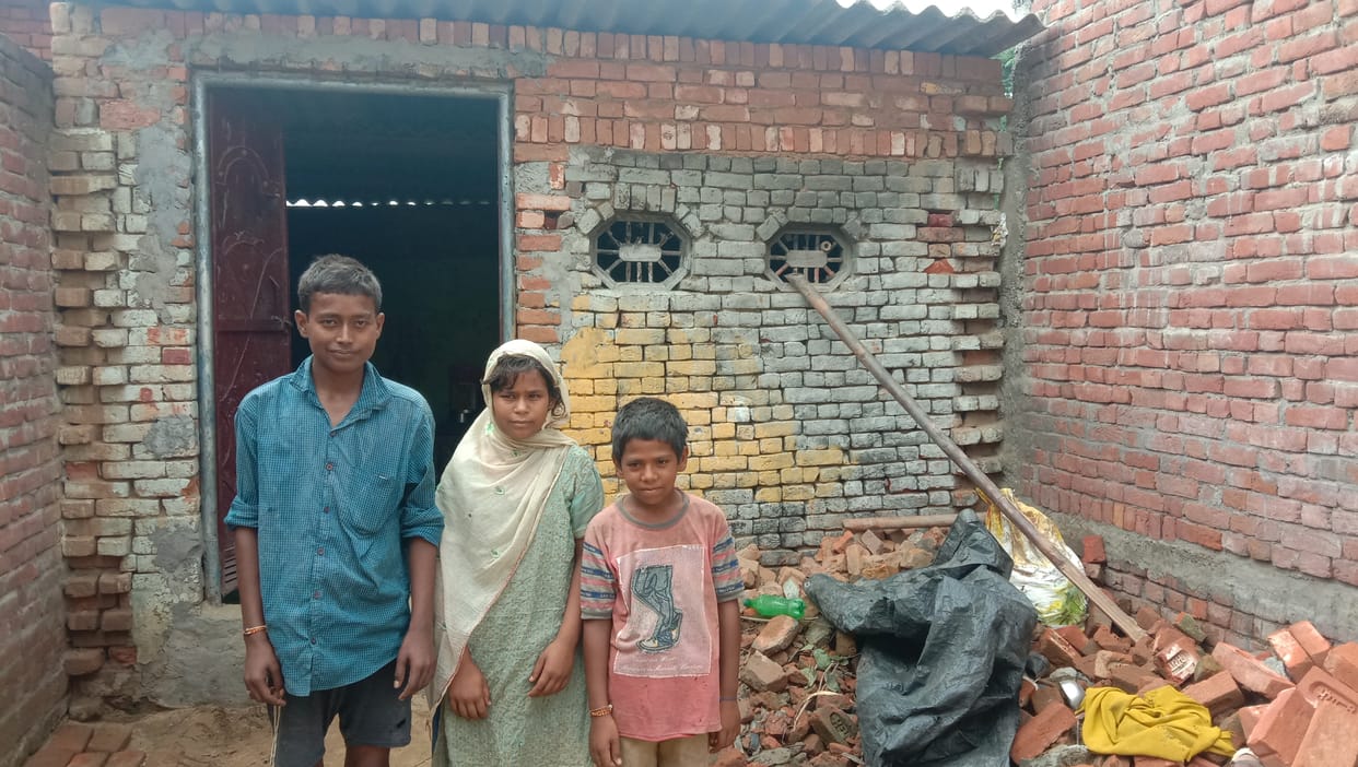 Parents are not close, now only hope from you