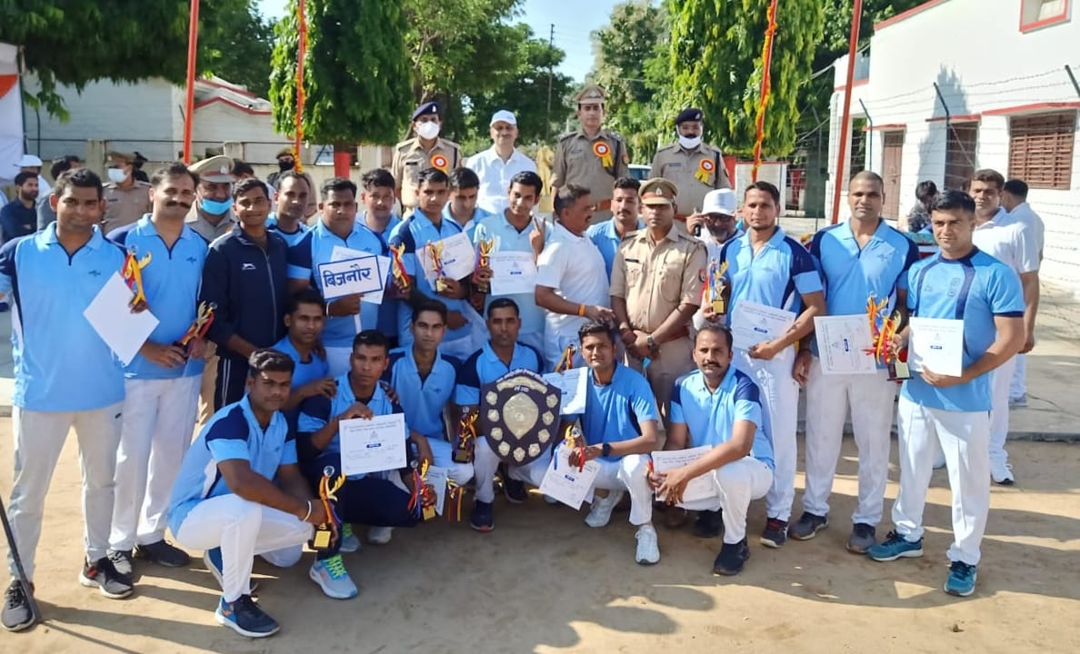 Bijnor won by defeating Sambhal in handball
