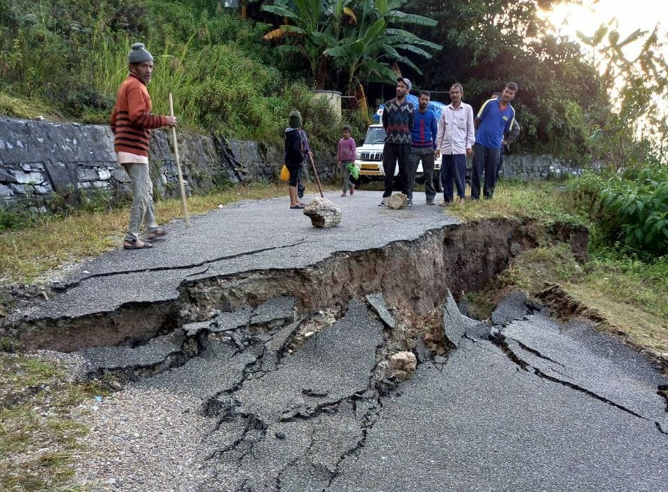 Road Blocked in Moonakot