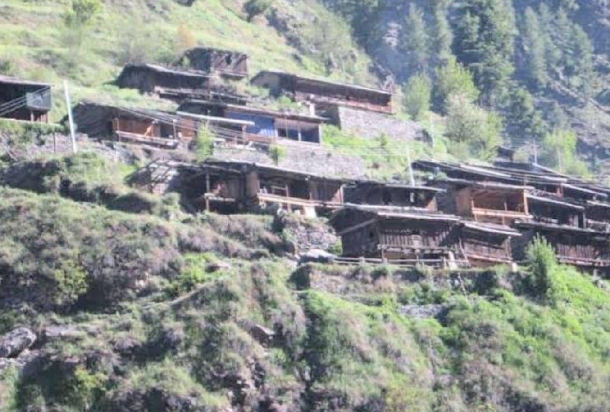 Bada Bhangal Hua Roshan: Solar panels installed in more than half of the houses