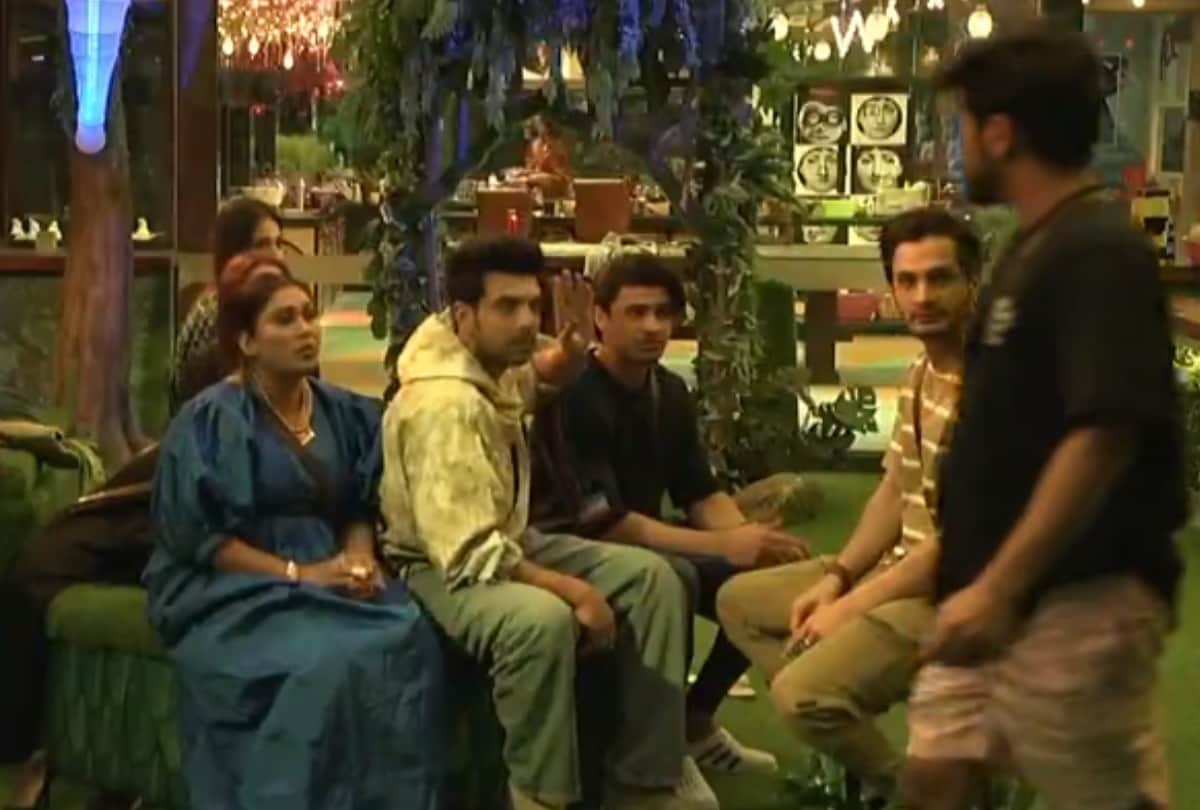 bigg boss 15 karan kundrra to tejasswi prakash bb give chance contestants to go in main house but pay the price