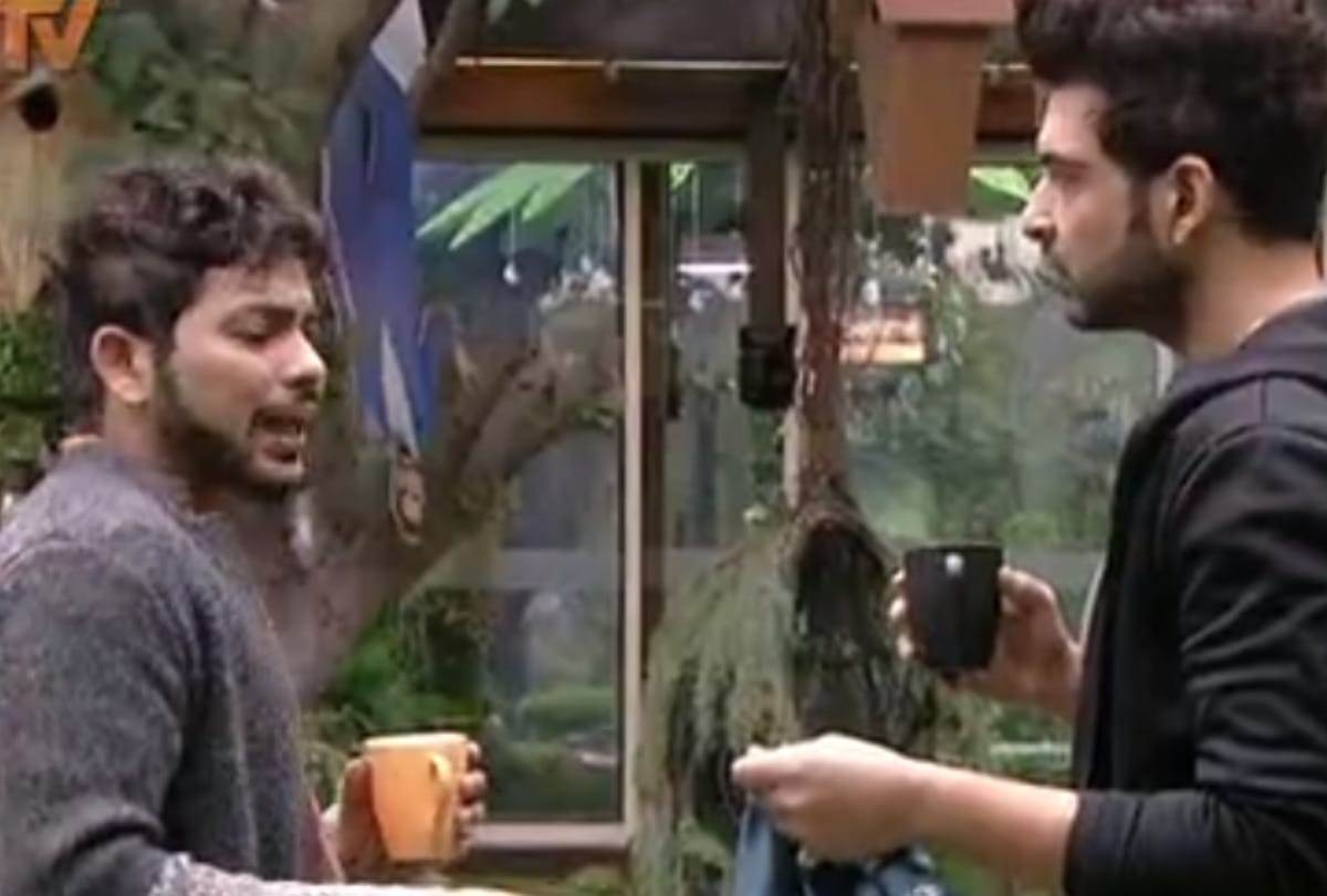 Bigg boss 15 akasa singh called karan kundrra true mastermind know details