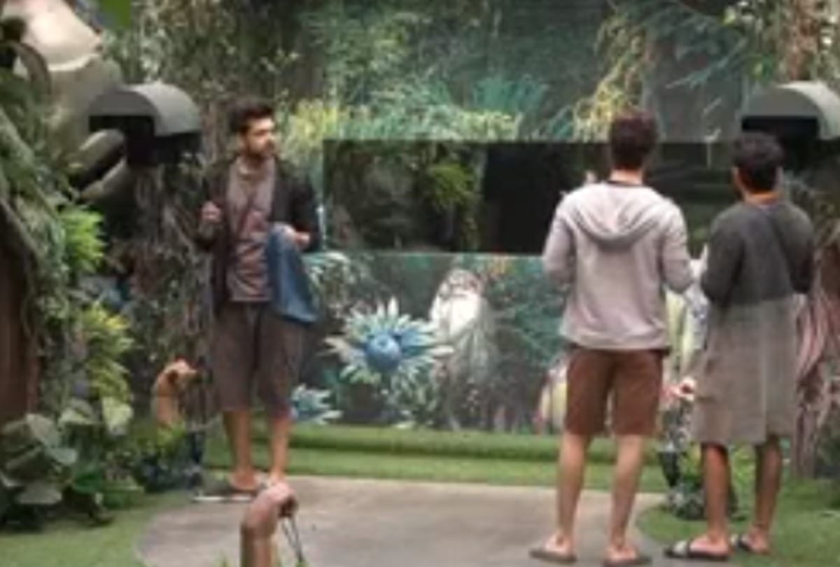 Bigg boss 15 akasa singh called karan kundrra true mastermind know details