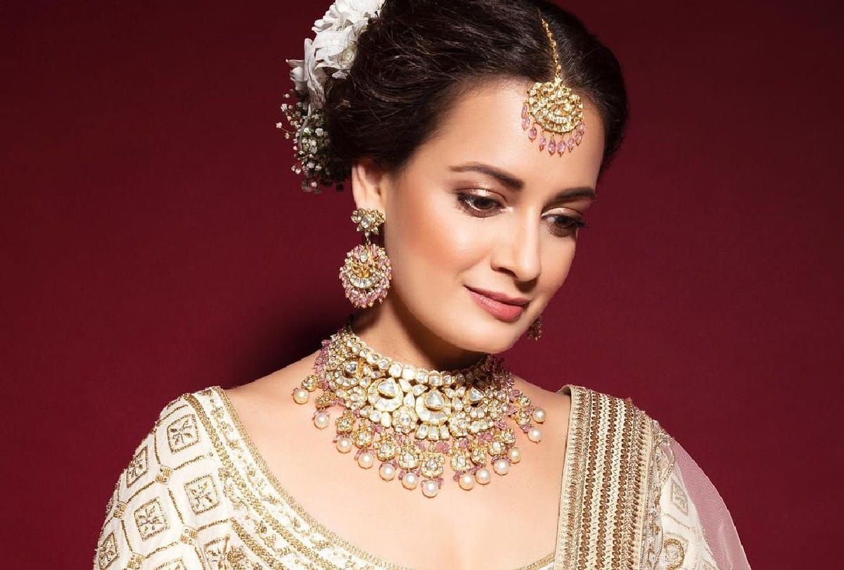 Diwali 2021 Fashion Dia Mirza white lehenga gives Graceful look