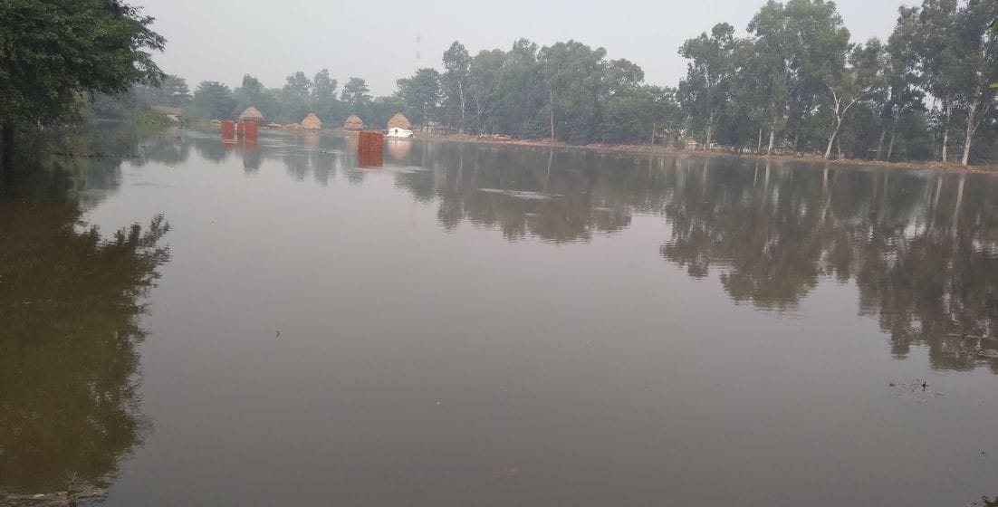 The risk of typhoid due to lack of water drainage
