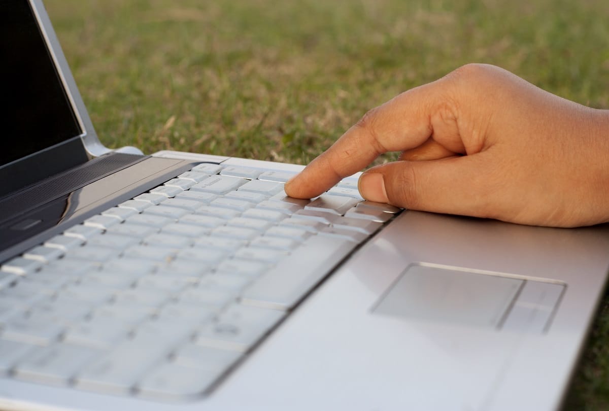 Student laptops: Wait for 20,000 meritorious in Himachal is over, laptops will be available on June 8