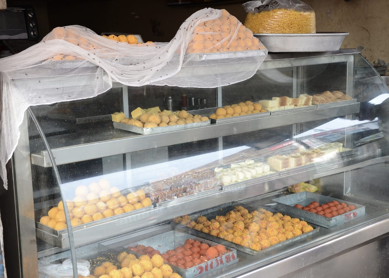 Which sweets can be used for how long, shopkeepers are not writing