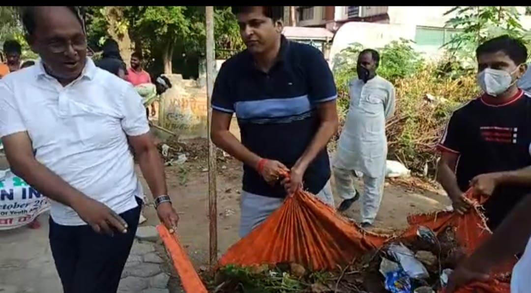 Many officers including DM planted broom