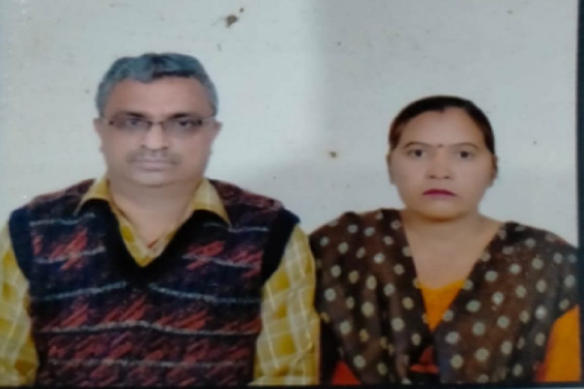 Meerut News: husband wife died in road accident and the son performed the last rites on an one pyre at today