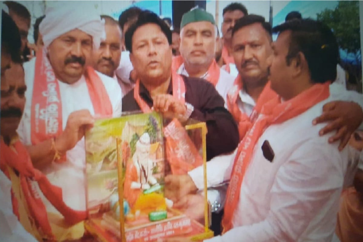 Chaudhary Naresh Tikait said Lord Valmiki showed the path of truth