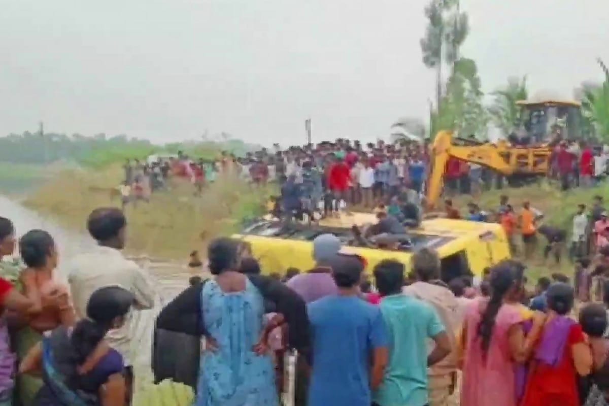 one student killed after a school bus plunged into a roadside water pond in Andhra Pradesh