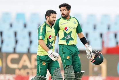 pair of babar Azam and mohammad rizwan snached match from india