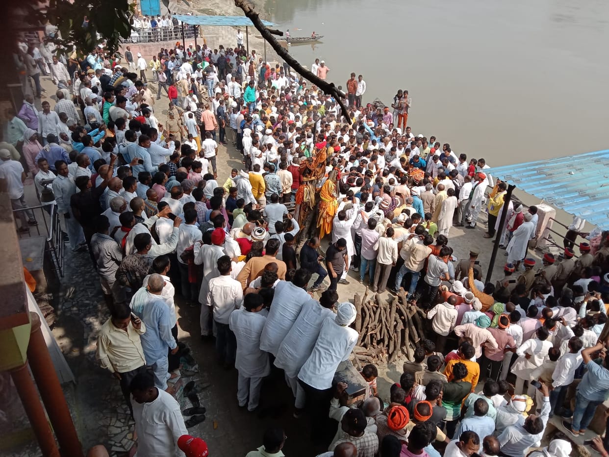 sukhdev rajbhar dies former up assembly speaker passes away Funeral in jaunpur today people gathered for antim darshan in azamgarh