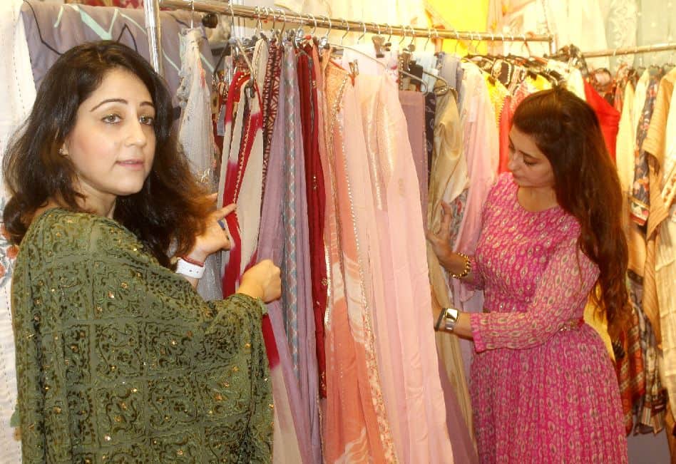 Karwa Chauth 2021 fashion Desi western outfits to woo husband on this Karva Chauth varanasi markets shopping going on