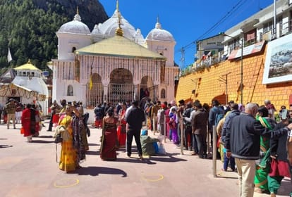Chardham yatra: गंगोत्री-यमुनोत्री धाम में रात आठ बजे के बाद आवाजाही बंद, पुलिस ने बनाया नया ट्रैफिक प्लान Chardham yatra Traffic stopped for Gangotri Yamunotri Dham after 8 pm police made a traffic plan Uttarakhand