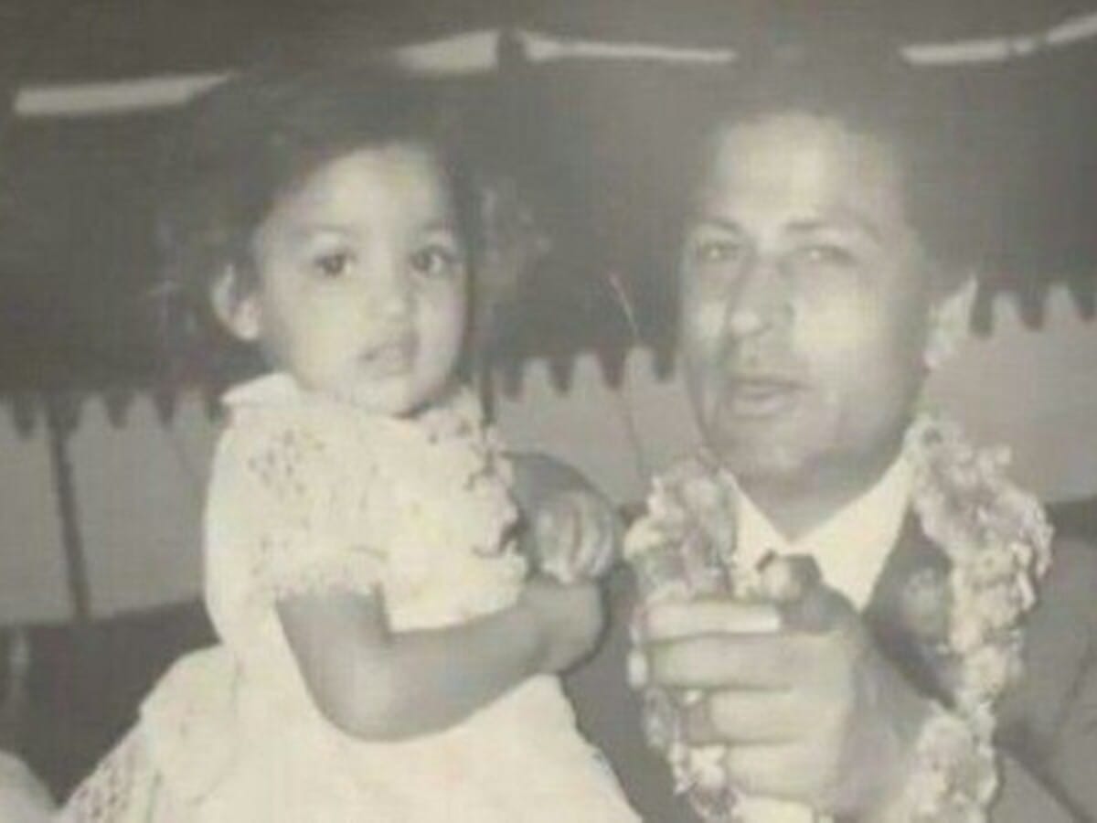 Anecdote: When Shahrukh Khan told his mother 'I will become a drunkard'