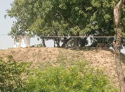 Blockade on Stupa, police guard in village too