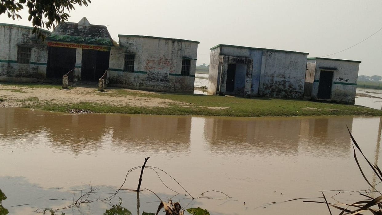 32 council schools surrounded by floods, studies stalled