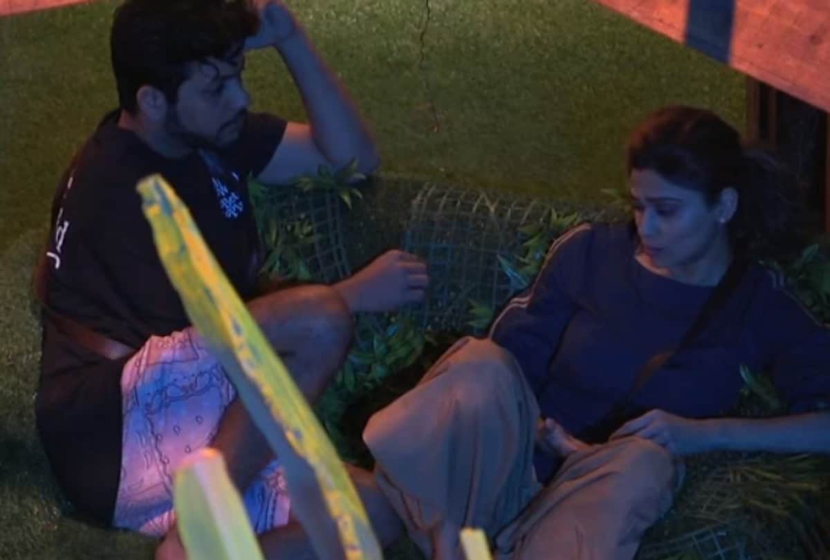 Bigg boss 15 shamita shetty gets angry on nishant bhat says why saved akasa singh