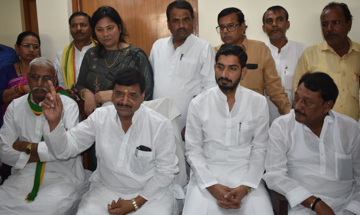 fathepur news,Can tie up with anyone except BJP: Shivpal