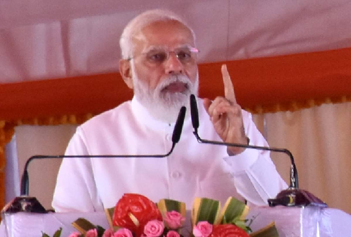 Mission 2022 PM Narendra Modi sought blessings of victory in assembly elections from people of UP