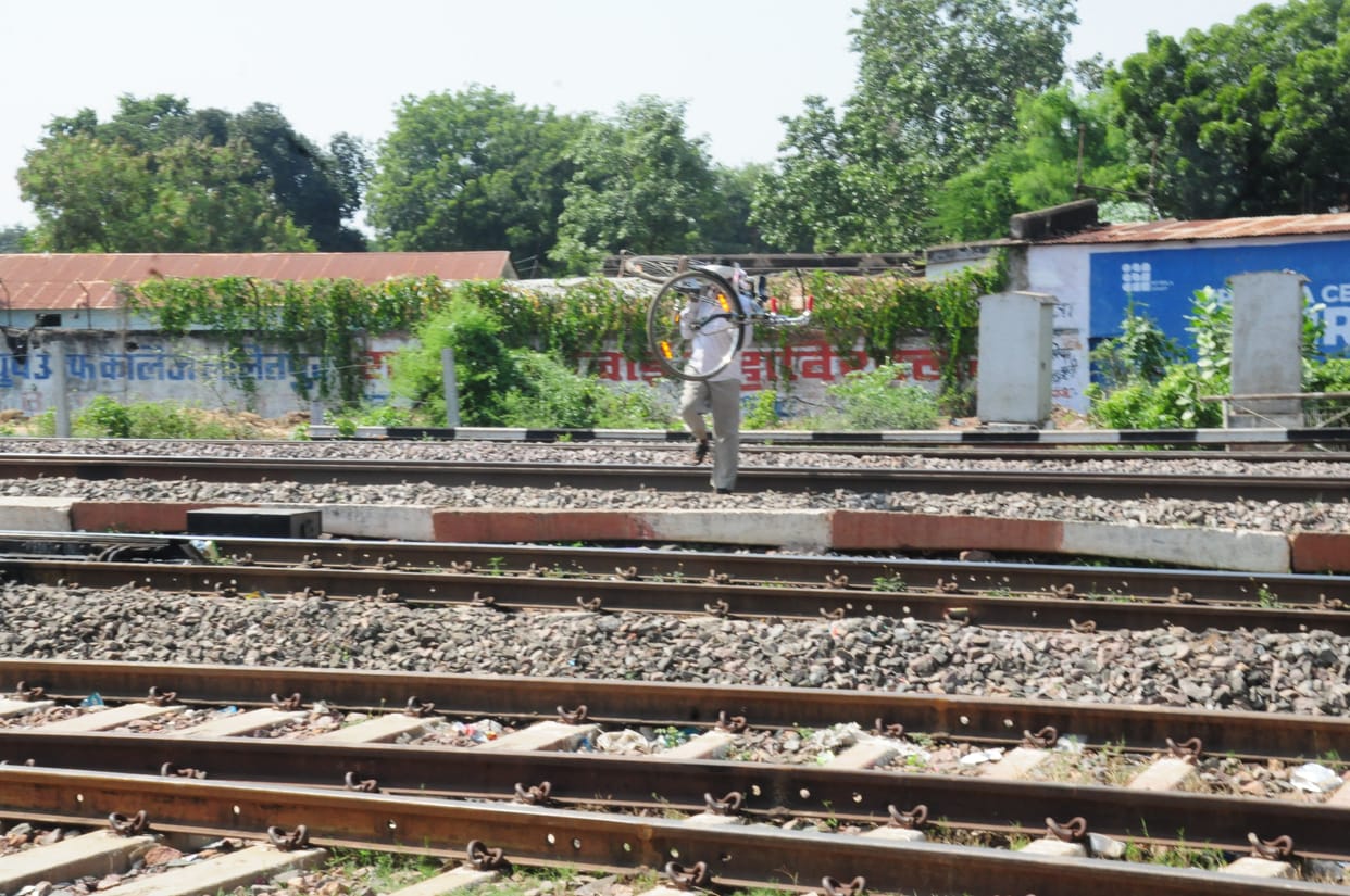 life threating attampt, railway line crossinf