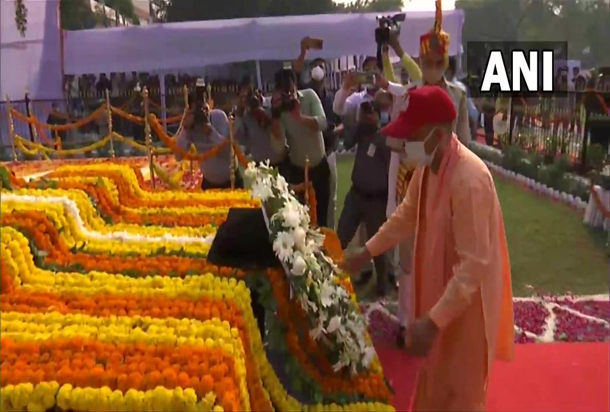 CM Yogi pays tribute to police personnel who lost their lives in line of duty on Police Commemoration Day